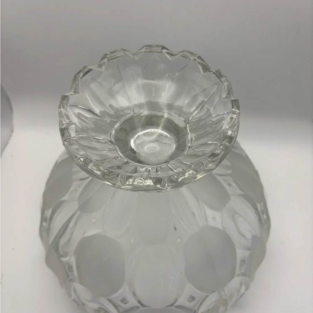 Vintage Crystal Elegant Clear Glass Decorative Bowl - Picture 6 of 8